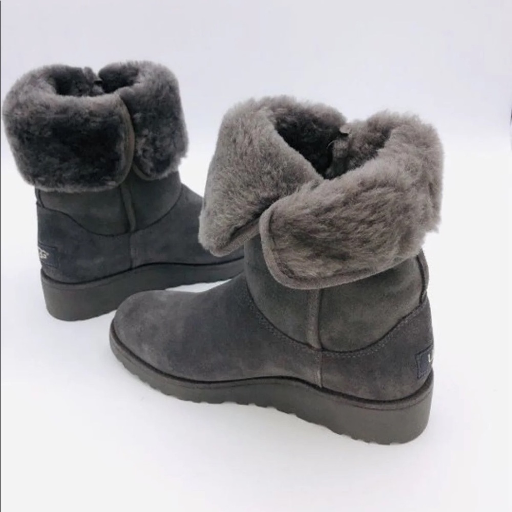 New W AMIE Grey Ugg